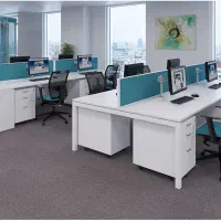 کارمند فروش تلفنی