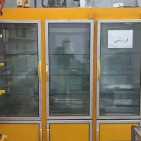 یخچال ویترینی ایستاده