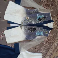 لباس|لباس|اشترینان, |دیوار