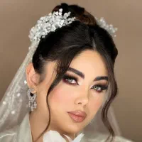 میکاپ شنیون تخصصی محفلی و عروس متفاوت وبادوام|خدمات آرایشگری و زیبایی|خرمآباد, |دیوار