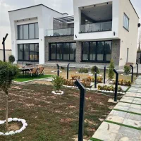 اجاره ویلا باغ مدرن تولد کردان چهارباغ