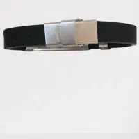 دستبند چرم مردانه با پلاک استیل نقره ای ماندگار