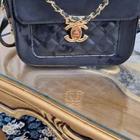 کیف رو شونه ای