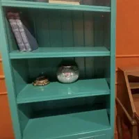 ویترین کتابخانه نو ده میلیون زیر قیمت به علت تک