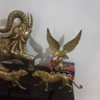 مجسمه برنجی