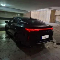 کی ام سی j7