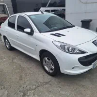 207صندوقدار بی رنگ