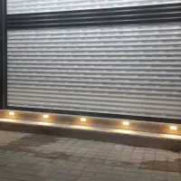 واحد تجاری با موقعیت عالی