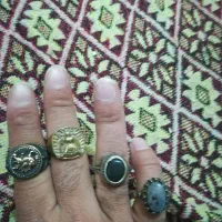 انگشتر و تسبیح