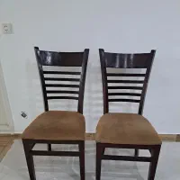 صندلی چوبی