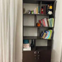 فروش فوری کمد و کتابخانه MDF محکم و نو|مبلمان خانگی و میز عسلی|شیراز, هفت تنان|دیوار