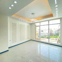 آپارتمان۷۰متری*دو خواب*سنددار*پارکینگ و انباری