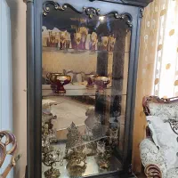 بوفه چوبی در حد نو جنس تمیز و کاملا سالم