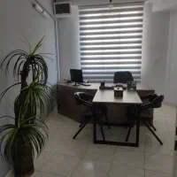 منشی دفتر بیمه چهارراه فلسطین