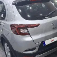 اطلس نقره‌ای مشگی با سانروف