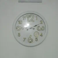 ساعت دیواری