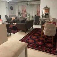 اجاره وحد ۱۴۷متری سه خواب در بازار، سبزه میدان