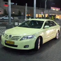 حمل ونقل مسافر با تویوتا کمری