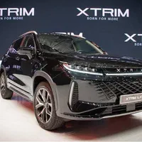 اکستریم LX، مدل ۱۴۰۴