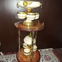 میز گرد دو طبقه