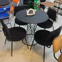 میزوصندلی ناهارخوریvildon۶۱۷۰8