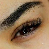 لیفت ابرو و مژه و اکستنشن مژه