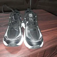 فروش ۲جفت کتونی بچگانه|کیف، کفش، کمربند|اندیشه, اندیشه فاز ۱|دیوار