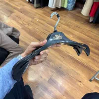 رخت اویز -رگال لباس|بندرخت و رخت‌آویز|بندرعباس, |دیوار