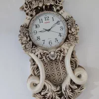 ساعت دیواری سالم