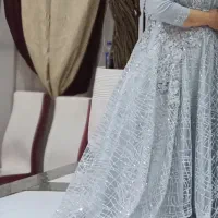 پیراهن کرایه ای