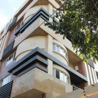 آپادانا اول/حیاط اختصاصی