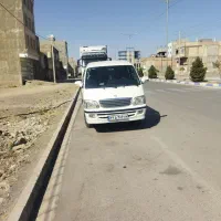 سرویس ون 11نفره مرتب وتمیز با امکانات کامل