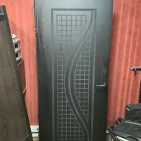 درب ورودی چوبی نو نو