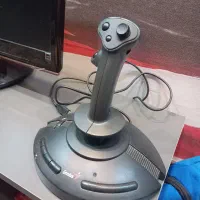 دسته خلبانی (جنیوس)