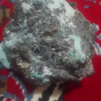 فیروزه طلایی