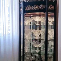 بوفه ی فلزی کنج