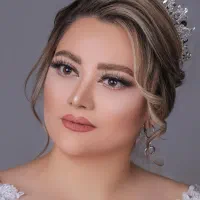 خدمات عروس میکاپ شنیون رنگ و لایت فیبروز مژه ناخن|خدمات آرایشگری و زیبایی|ملارد, |دیوار