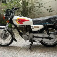 هوندا ۲۰۰ مدل ۹۴ کاربرات