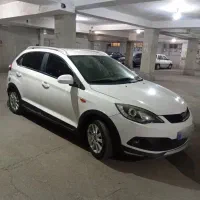 ام وی ام ۳۱۵اسپرت لاکچری