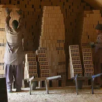 استخدام اجر چین درکوره