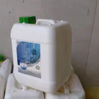 گالن ۵ لیتری مکعبی و مرتب