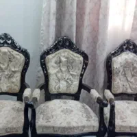مبل ۷ نفره همراه  میز ناهار خوری|مبلمان خانگی و میز عسلی|تهران, آذربایجان|دیوار