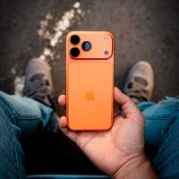 آیفون ۱۷ پرومکس طرح / طراحی خیره‌کننده.