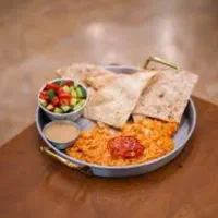 استخدام نیروی خانم در صبحونه خوری خاتون