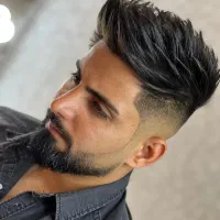 پذیرش ارایشگراقا(شاگرد،نیمه ماهروماهر)|استخدام درمانی، زیبایی، بهداشتی|مشهد, کوی المهدی|دیوار