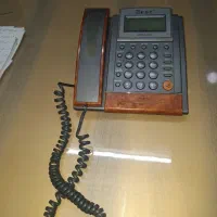 تلفن رو میزی