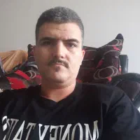 شرکت خدماتی و نظافتی پاک کن