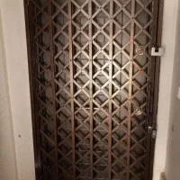 حفاظ درب اکاردونی مناسب|مصالح و تجهیزات ساختمان|اهواز, کوی جانبازان(دانش)|دیوار