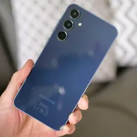 سامسونگ Galaxy A55 با حافظهٔ ۲۵۶(خرید فروش گوشی)
