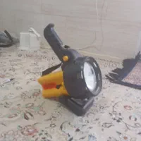 چراغ قوه نگهبانی شارژی|لامپ و چراغ|شیراز, ماه فیروزان|دیوار
